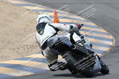 media/Mar-13-2022-SoCal Trackdays (Sun) [[112cf61d7e]]/Turn 10 Backside (105pm)/